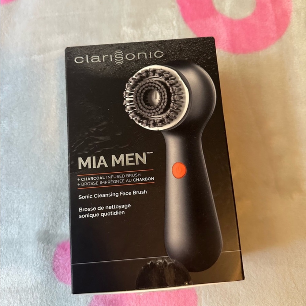 Clarisonic mia men black cleanser brush from Sephora